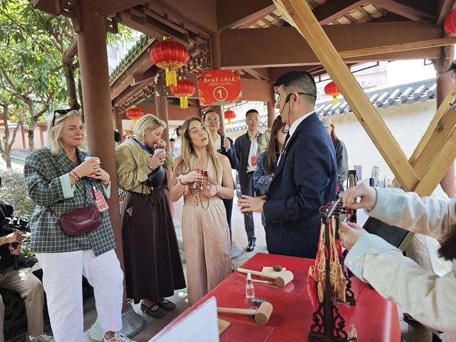 跨国邂逅星群非遗，沉浸式感受传统文化